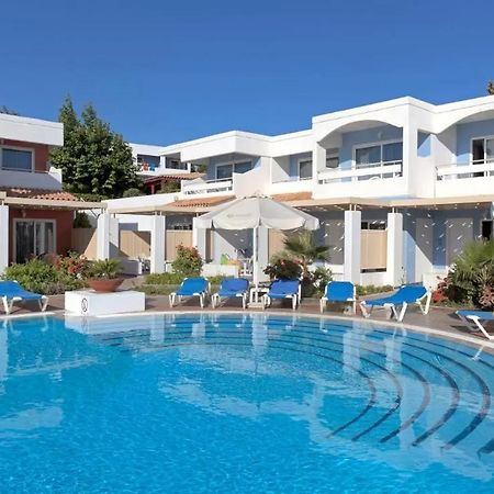 Elissa Adults-Only Lifestyle Beach Resort Kallithéa Екстериор снимка A swimming pool at a hotel