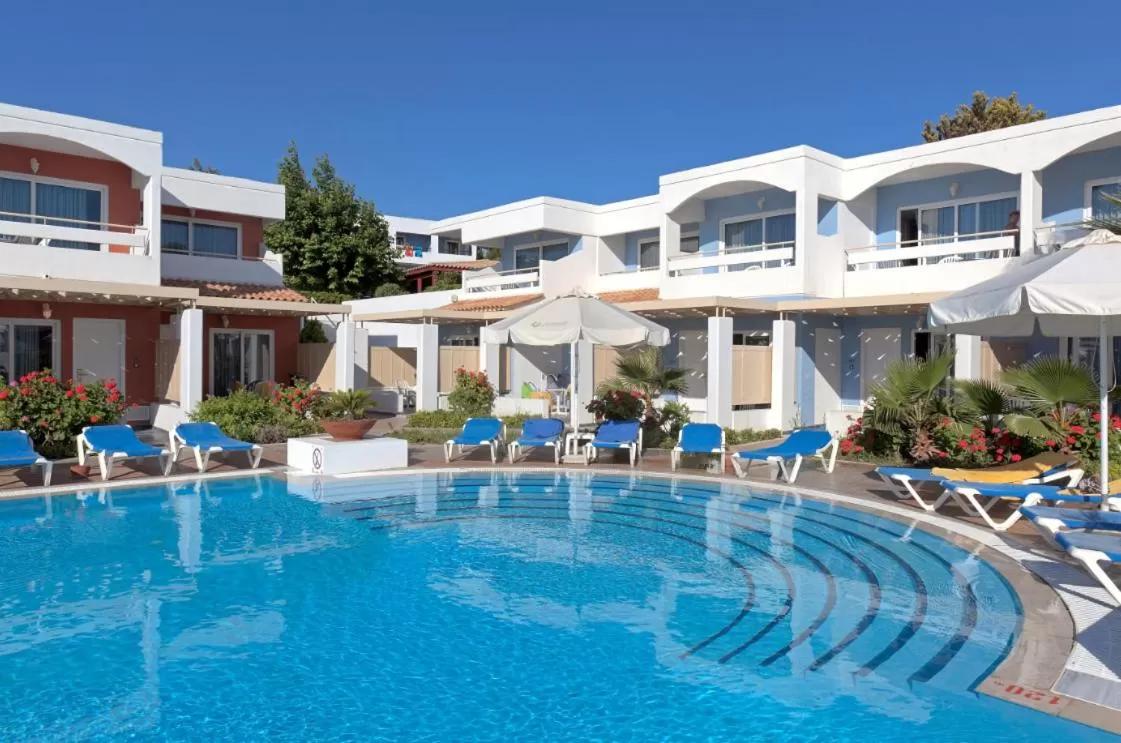 Elissa Adults-Only Lifestyle Beach Resort Kallithéa Екстериор снимка A swimming pool at a hotel