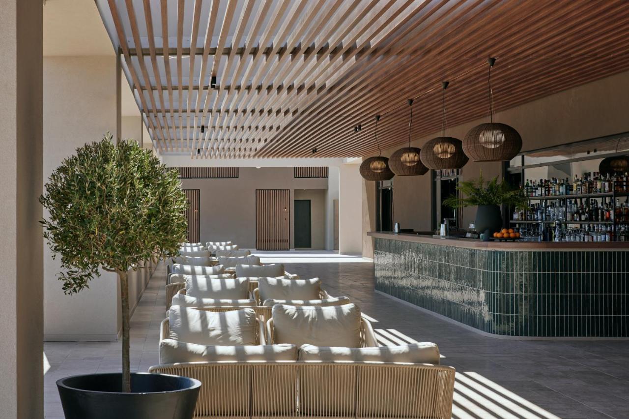 Elissa Adults-Only Lifestyle Beach Resort Kallithéa Екстериор снимка The bar at the hotel